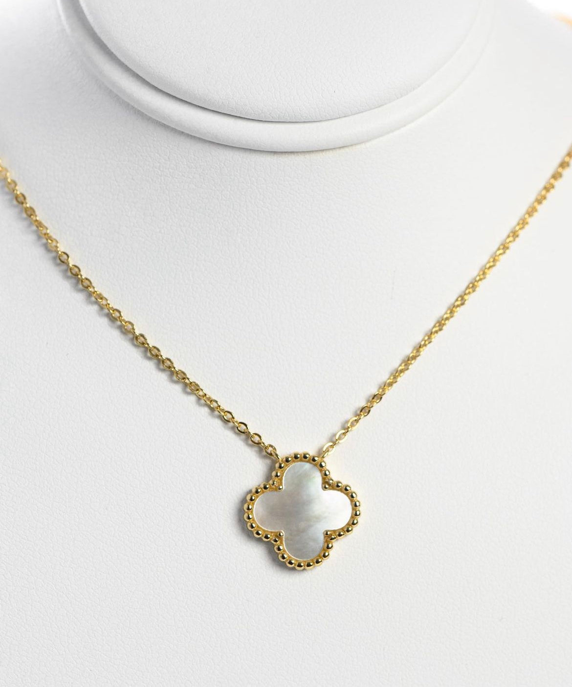 Bia Clover Necklace