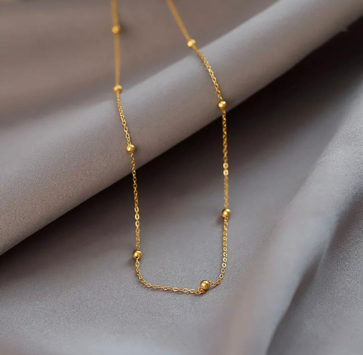 Dotted Chain Necklace
