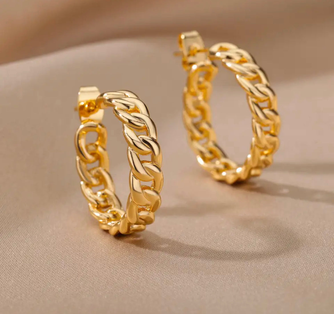 Chelse Braided Hoops