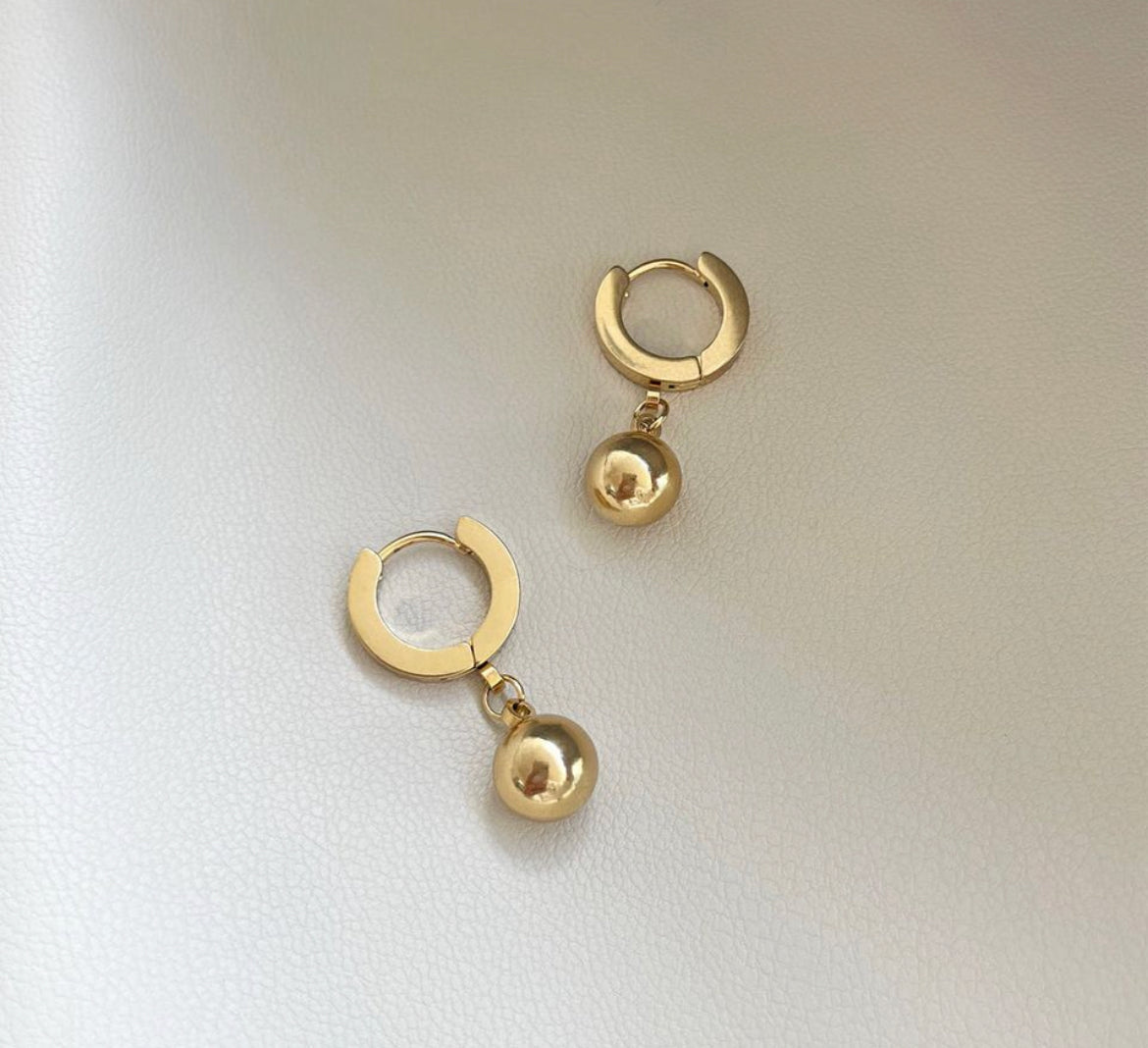 18k Gold Ball huggie earrings