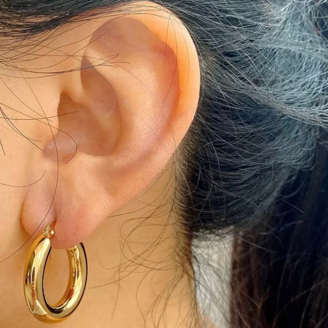 Manal Hoops