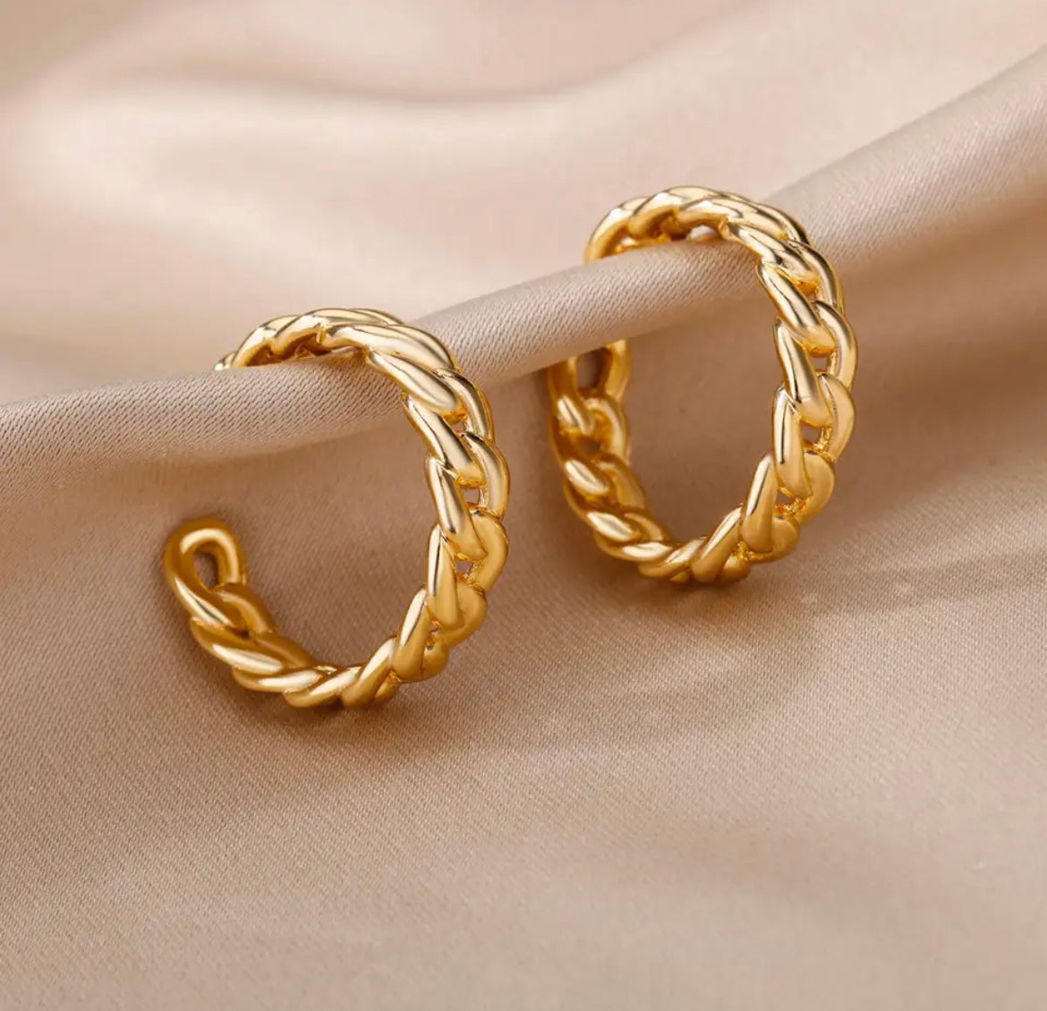Chelse Braided Hoops