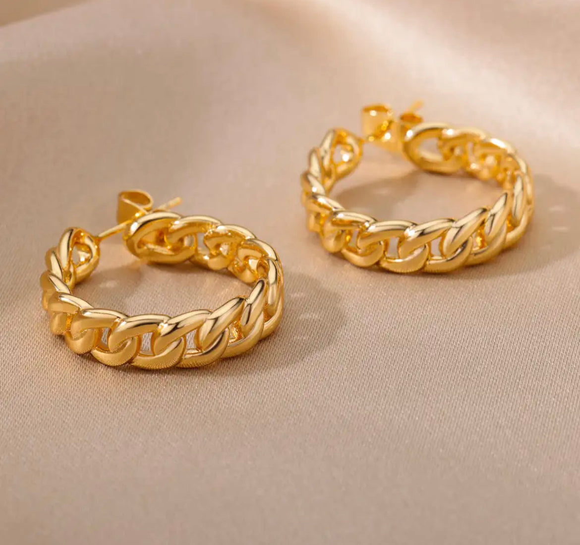 Chelse Braided Hoops