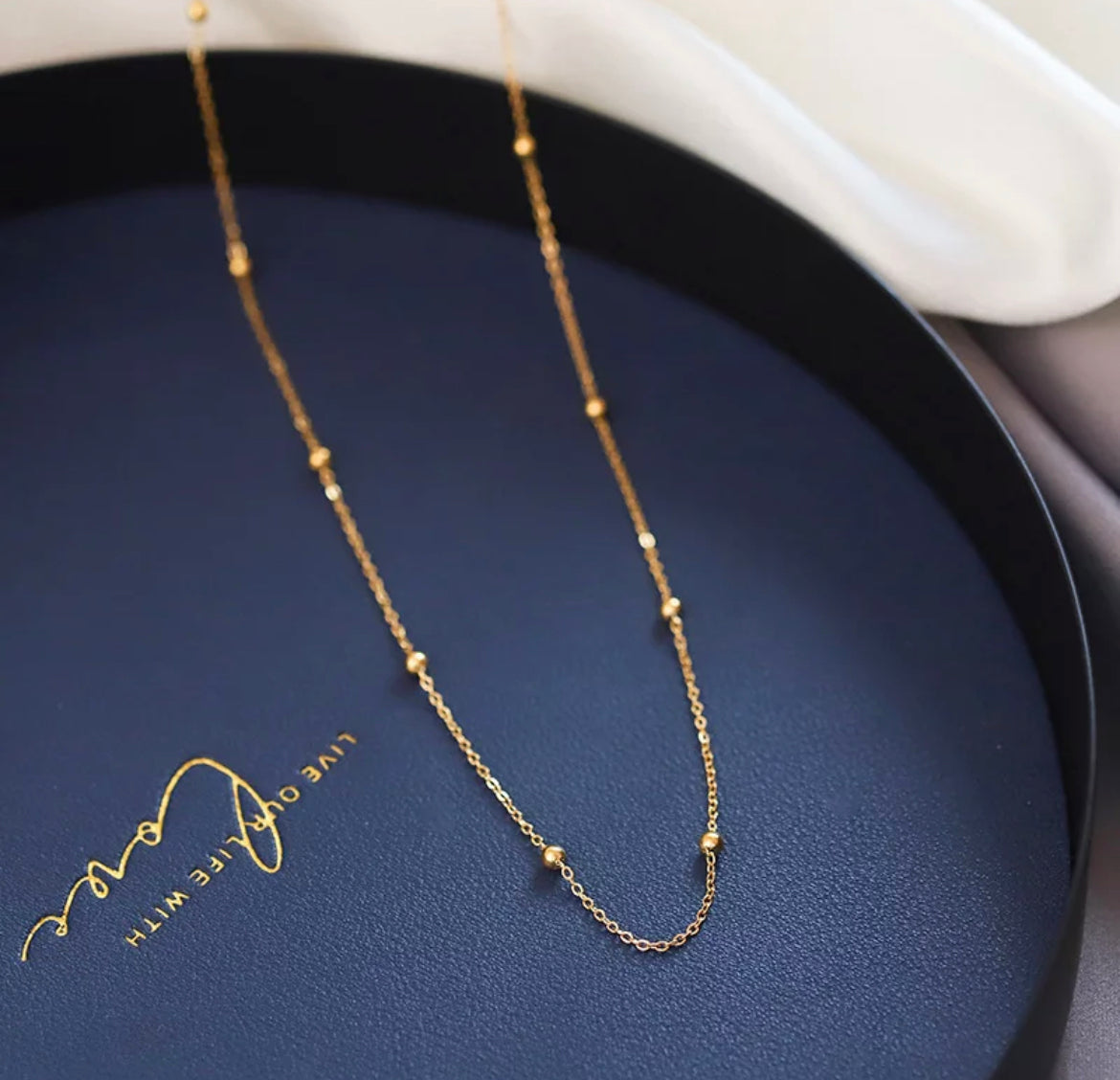 Dotted Chain Necklace