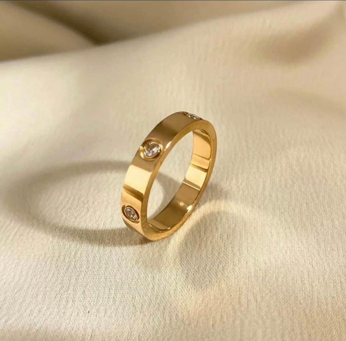 Love Diamond Ring
